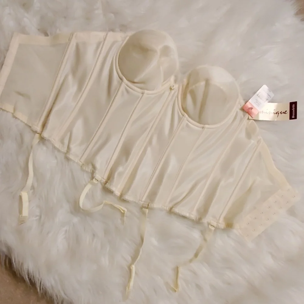 Dominique bralette with garters size 36A Ivory NEW with tags